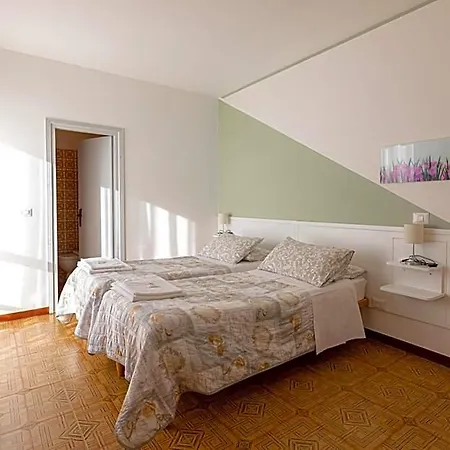 La Svolta Hotel *